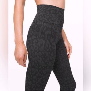 Lululemon Align Crop 21”. Formation Camo Deep Coal Multi. Nulu. Size 6